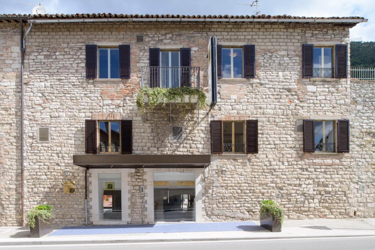 Hotel San Francesco E Il Lupo Gubbio Exterior foto